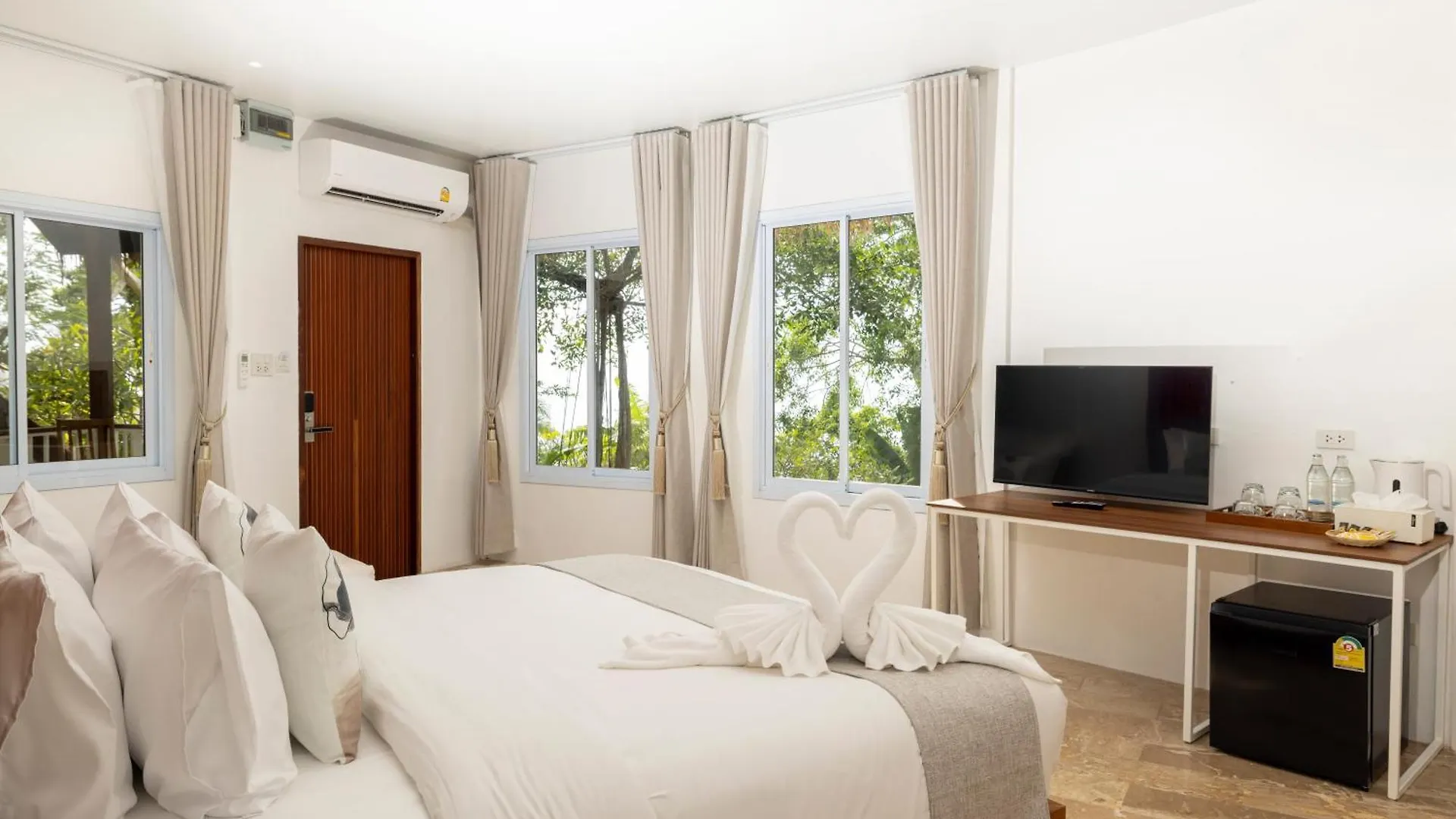 The Ava Resort Koh Tao